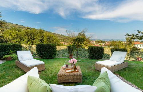 Rosyabate Cottage, with Private Garden and views between Lucca and Pistoia - Foto 13