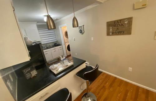 A Modern Apt close to downtown - Foto 7