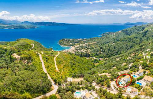 Villa Ioanna Agios Stephanos - Photo 11