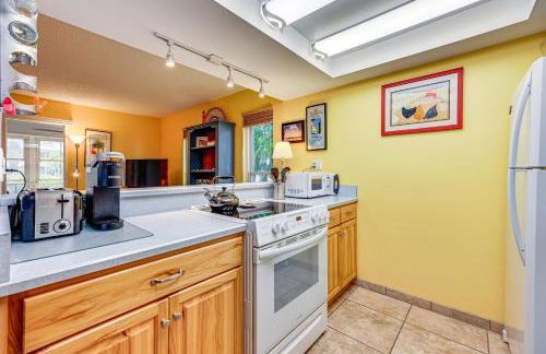 St Johns River Retreat in Welaka with Dock Access - Foto 11