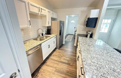 DFW Oasis with Pool and Hot Tub - Photo 52