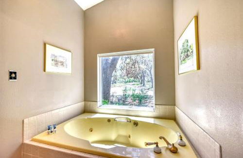 Stunninghome on The Blanco River - Foto 16