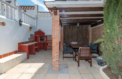 VILLA BARRANCO Big terrace, private pool & parking - Photo 12