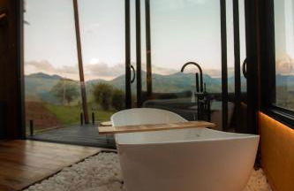 Cabana Tekoá - Teto de vidro e telão de cinema - Foto 46