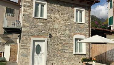 Casa in pietra in antico borgo vicino al centro - Foto 2