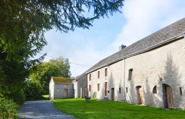 Peaceful Holiday Home With Garden in Fauvillers Belgium - Foto 30