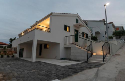 Villa Solenta s grijanim bazenom - Foto 29