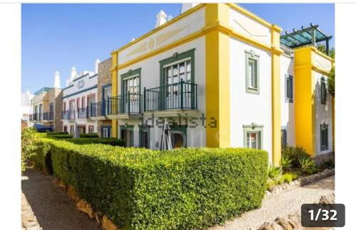 V4 Praia Verde - 8 to 11 People, 5 min beach walk - Foto 1