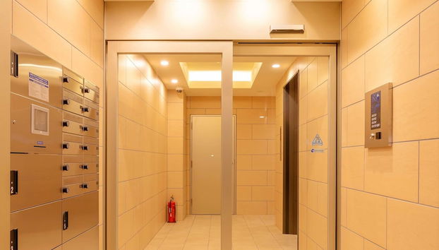 Entrada (vista interior)