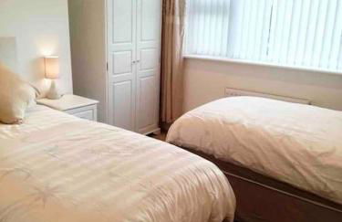 Anglesey home by the sea - Photo 18