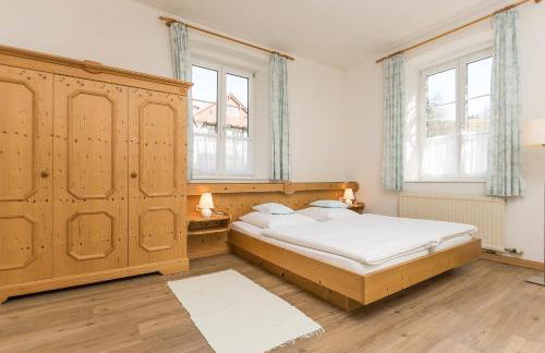 Villa Waldfrieden - Ferienwohnungen und -Haus - Foto 45