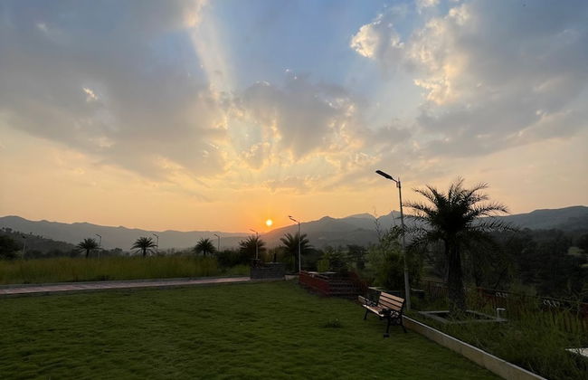 CosmicStays Rajgad Vista - Stay & play - Foto 40