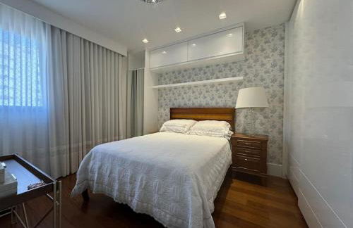 Apartamento de Alto Luxo na Praia da Costa, Vila Velha - Foto 3