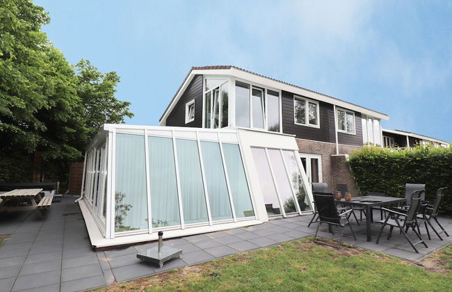 Luxury Holiday Home With Sauna in Vlagtwedde - Photo 30