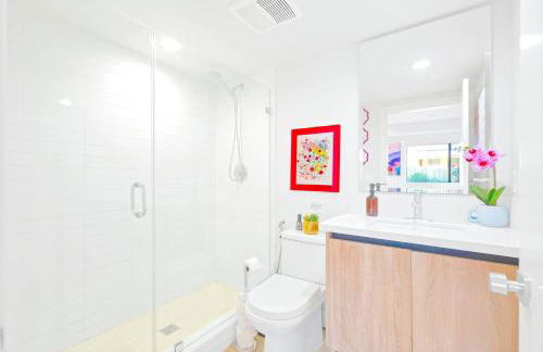 H- Fab Family 5BD 4,5BA NoHo Escape Near Universal with Games, Deck, Parking - Foto 14