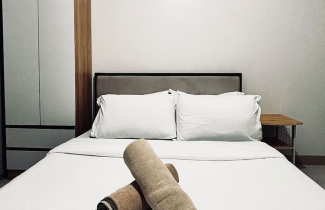 Simple & Serene Studio Stay - Photo 2