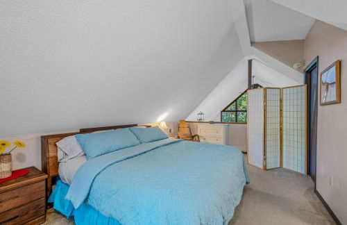 Fox Hollow - Hot Tub, Wifi, Pet Friendly, Screen Porch, Deck, Recreation Center, Pool Access, Golf Nearby, Hiking, Grill, Fireplace, King Bed - Foto 50