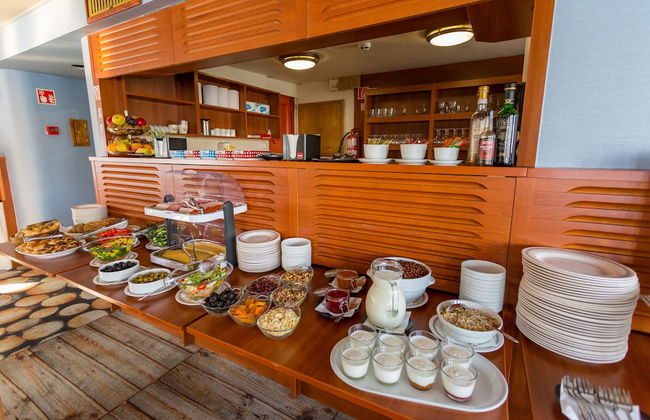 Grand Jules Boat Hotel Budapest - Photo 32