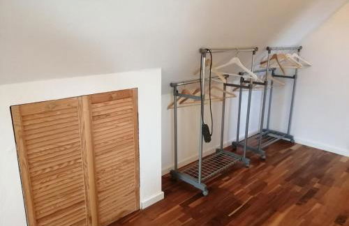 tolles Dach-Apartment mit Balkon und Klimaanlage - Foto 9