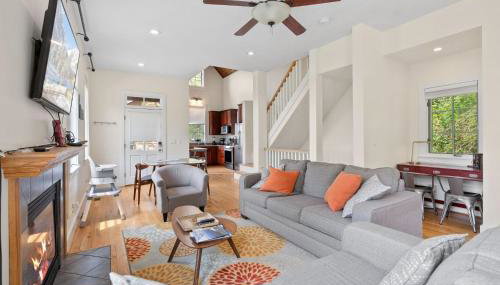 Mtn Views Hot Tub Close to Asheville - Foto 5