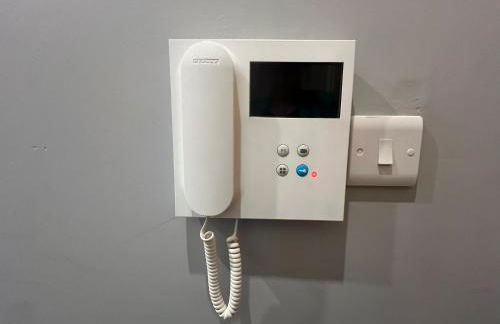 1 bed Apt close to Leeds Arena Sleeps up to 4 people F1 - Photo 16