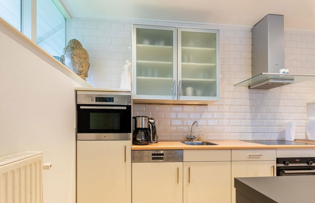 Farmhouse in the Achterhoek With hot tub and Beach Volleyball - Photo 18