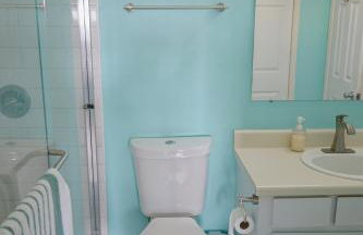 Pink Dream House - 2BR, Pools, Patios, & Walk to Ocean in Panama City Beach - Foto 23