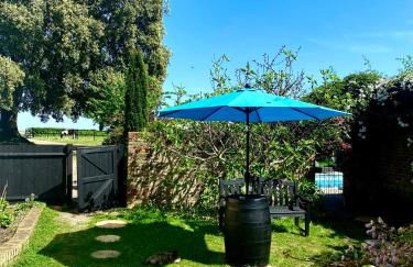 Grade II Listed Farmhouse, Pool, Hot Tub, Games Room, Celebration Hall, Car Park, 10ppl, 45 min from Central London - Foto 30