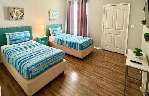 2BR2BA Getaway 7 Miles from Orlando Parks - Foto 7