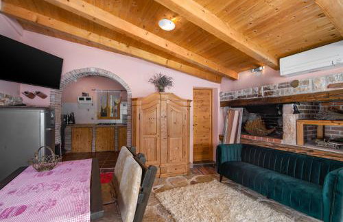 Istrian Tavern next to the Pool - Photo 5