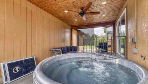 Bo360 Valley Farmhouse with Hot Tub - Foto 2