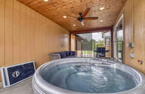Bo360 Valley Farmhouse with Hot Tub - Foto 2