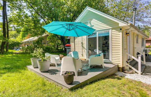 All-Season Vernon Township Lake House Retreat! - Foto 16