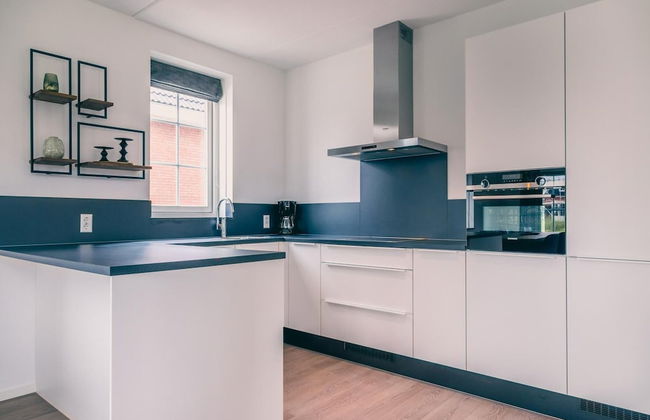 Sustainable Water Villa With Dishwasher, by a Lake - Foto 5