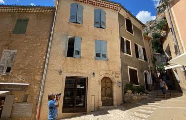 La Bonne Etoile - The Good Star - Foto 1