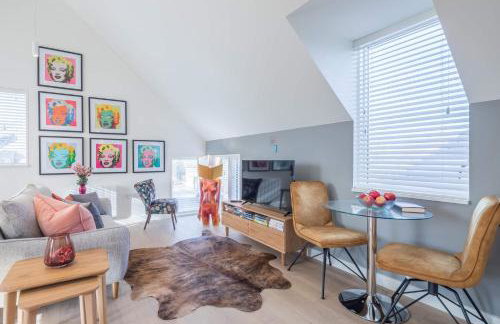 Beautiful Central Apt With Parking - Foto 11