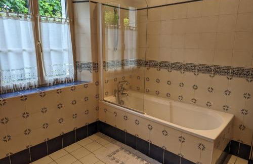 Gîte de Charme avec WiFi et Animaux Admis - FR-1-653-42 - Foto 20