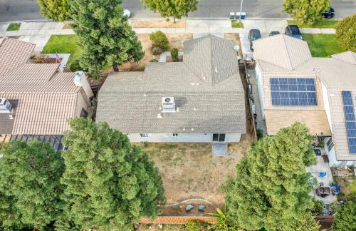 3BR Cozy Home~ Stylish & New ~ UC Merced ~ en route Yosemite! - Foto 34