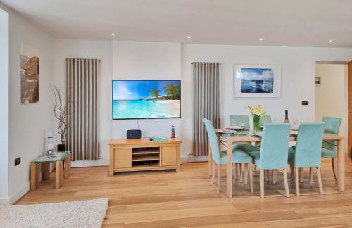Point View - Award Winning Apartments with Private Parking - Foto 34