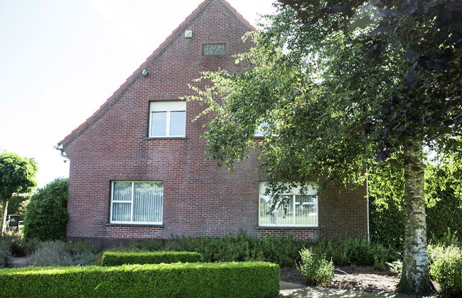 Spacious, Atmospheric Upper Floor of a Farmhouse With Garden - Foto 21