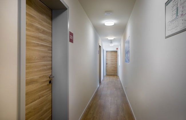 Signature East Hotel Apartment - Photo 53