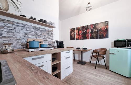 Alpha Apartments - Photo 12