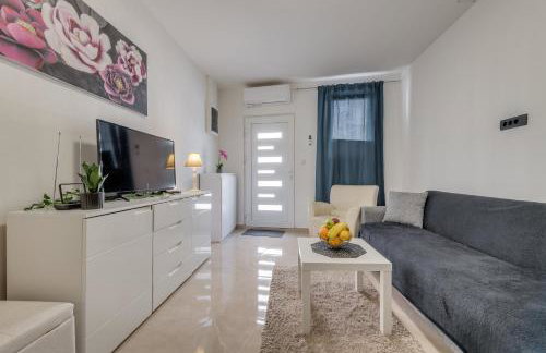 Apartment ANĐELA 2BDRS & Free WiFi - Foto 1