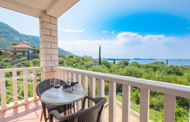 Villa Bouganvillea - sea View & Garden - A2 Superior - Foto 1