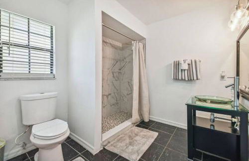 TRANQUILITY! PRIVATE Gated Estate! Boats, RVs OK! Has Separate Apt, Fishing, Hiking, LOW Rates! - Foto 79