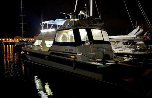 Yacht à quai, suite et cabines, 2 à 8 pers, Sète - Foto 4