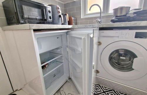 Private Garden Studio near London free Freeparking - Foto 6