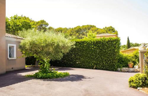 Villa Provençale Avec Vue Sur La Forêt Et Piscine - Foto 19