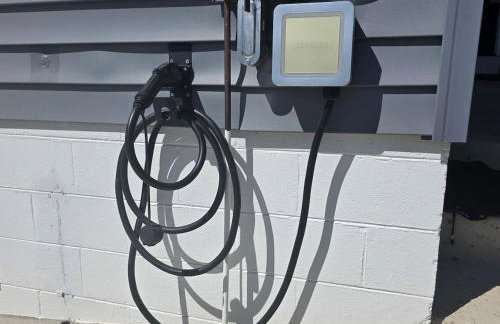 3Bed 2Bath Luxury Lake House on Myers Bay Private Pier Beach Firepit and Deck - Foto 6