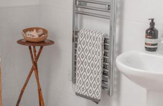 East Street Beach House - luxury living by the sea - Photo 18